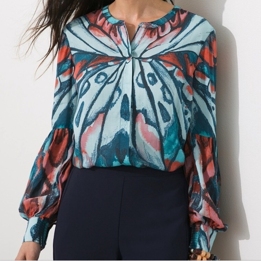 Chico's butterfly print button front blouse size 2 (12-14)